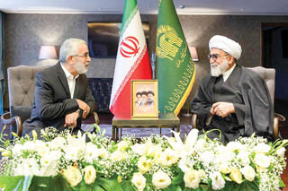 تولیت آستان قدس رضوی: همدلی ملت‌های ایران و عراق جلوه‌ای از وحدت امت اسلام است