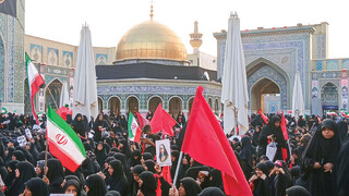 ظالم هر که می‌خواهد باشد، ما مأمور به ایستادن هستیم