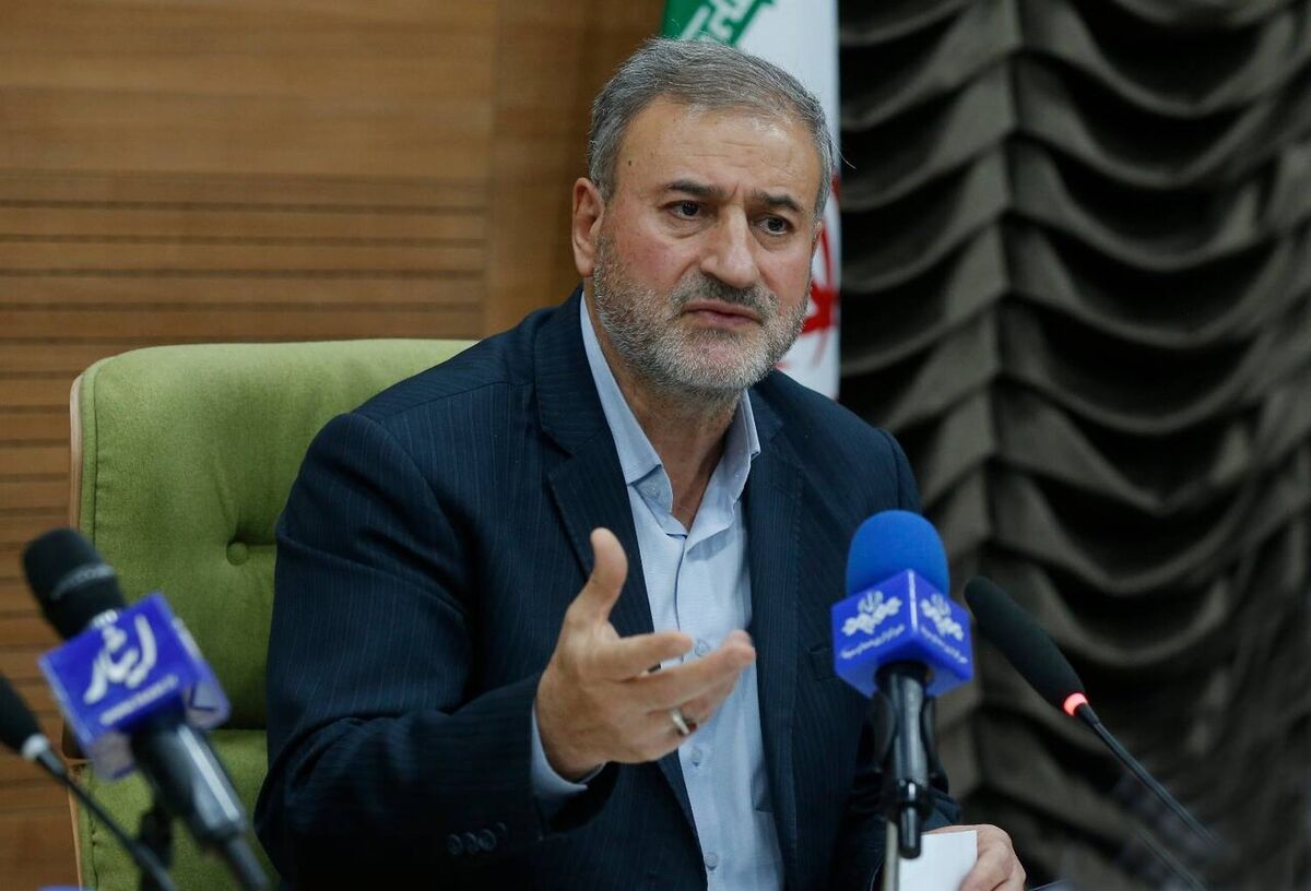 بررسی ۳۶۰۰ پرونده شهدای جنگ در بنیاد شهید
