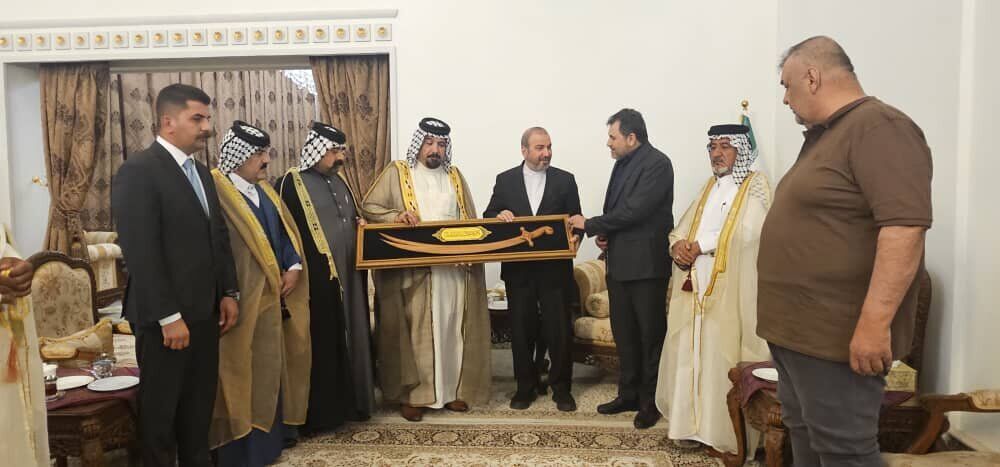 درخواست عشایر عراق برای تشییع رهبر شهید در نجف و کربلا