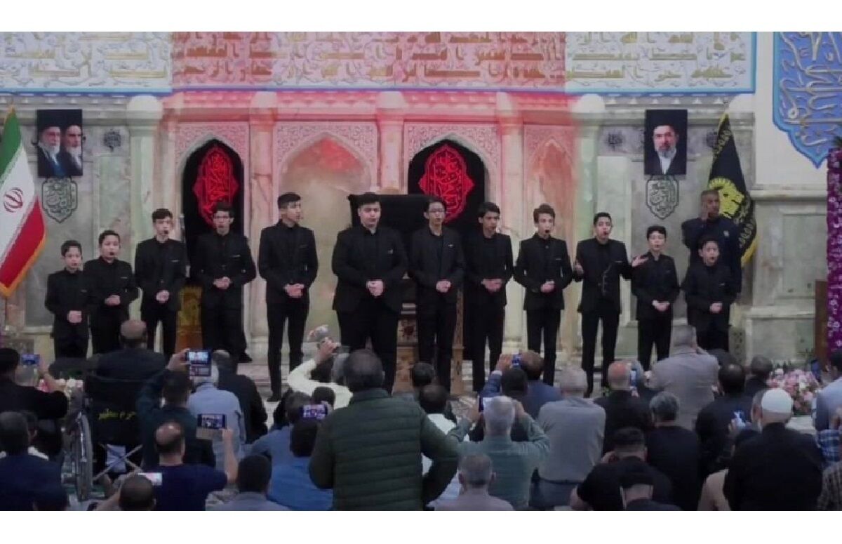اقامه عزای زائران حرم مطهر رضوی در روز شهادت ابن الرضا(ع)