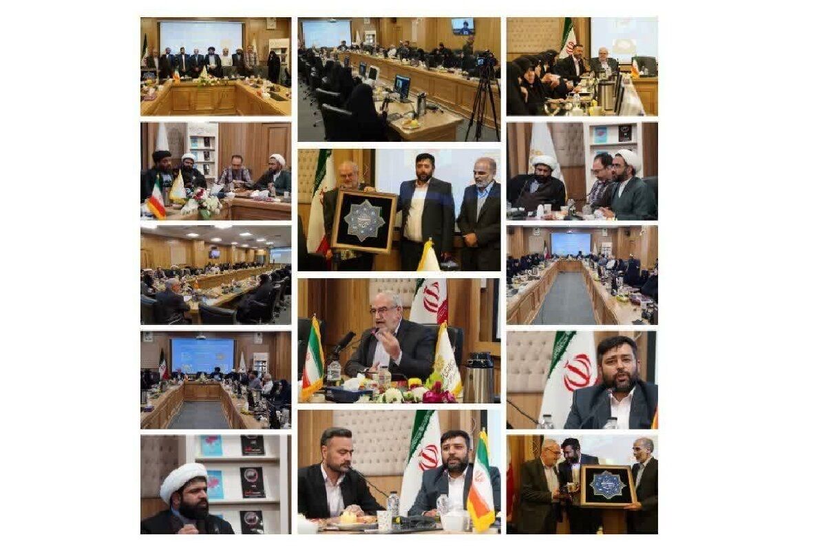 معاون خدمات اجتماعی بنیاد کرامت رضوی تاکید کرد: پشتوانه علمی و تخصصی، اساس فعالیت‌های آستان قدس رضوی در حوزه جمعیت