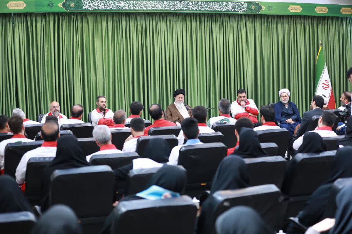 ضرورت تبیین نقش مبنایی امام خمینی(ره) در پیروزی انقلاب