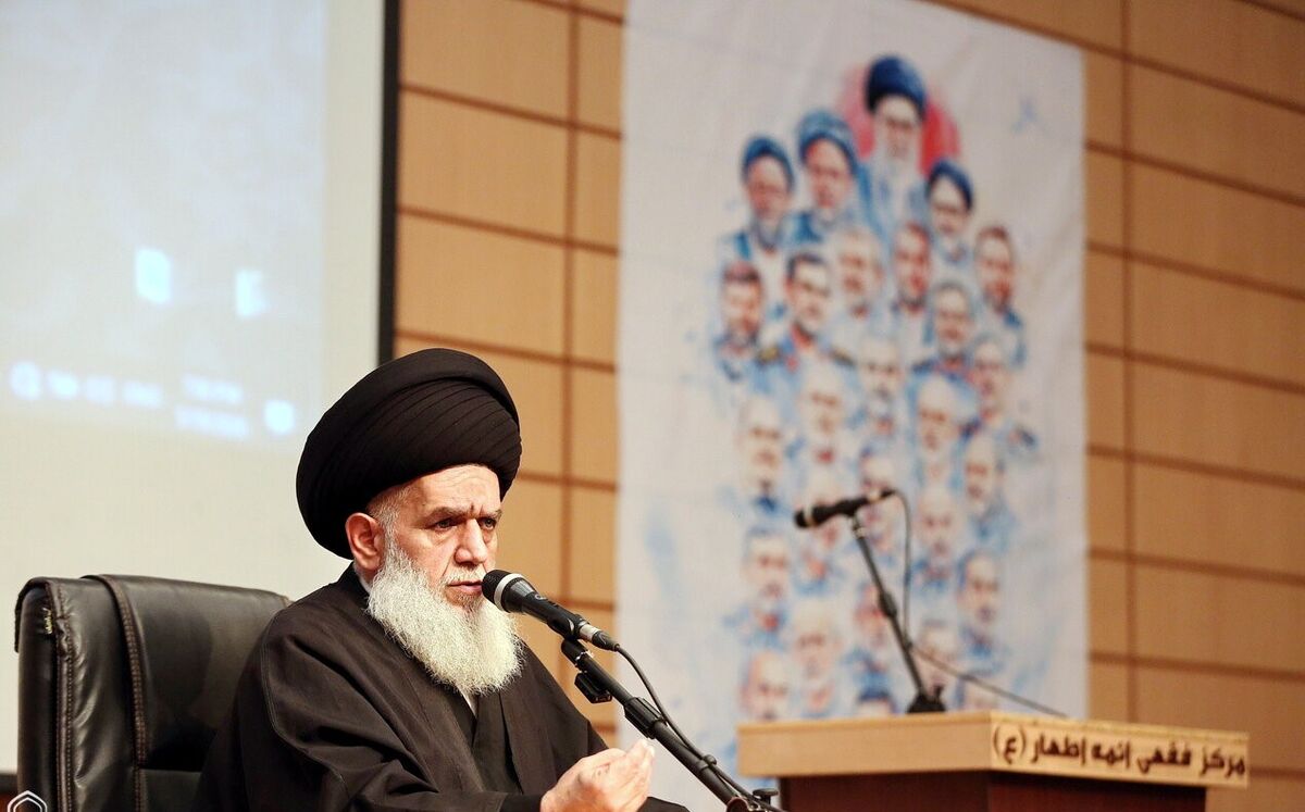حجت الاسلام والمسلمین مومنی: شهید رئیسی الگوی مدیر تراز انقلاب اسلامی است