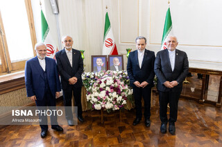 عکس | قابی ماندگار از بزرگداشت وزیران شهید امور خارجه