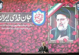 خاندوزی: اقتصاد ایران در دولت شهید رئیسی از رکود خارج شد