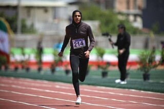 شکسته شدن رکورد ۱۴ ساله دوی ۴۰۰ متر زنان ایران به نام زارعی