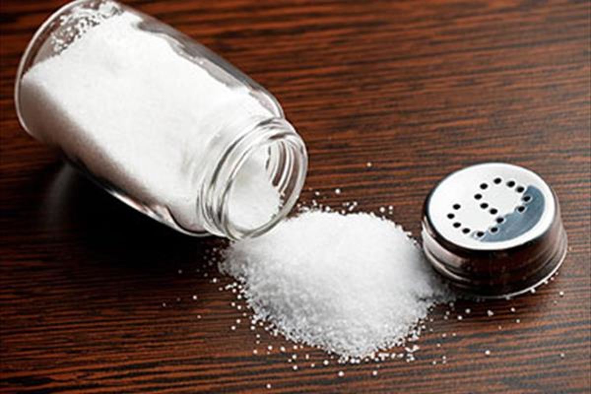 فریب «حذف نمکدان» را نخورید/ بمب‌های سدیم در این غذاها پنهانند