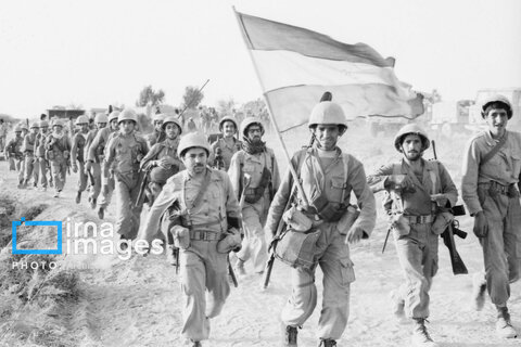عکس | تصاویری غرورانگیز از «فتح خرمشهر»