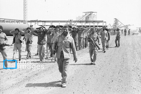 عکس | تصاویری غرورانگیز از «فتح خرمشهر»