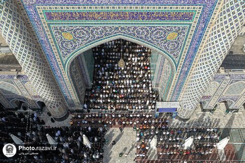 گزارش تصویری | اقامه نماز عید قربان در حرم مطهر رضوی