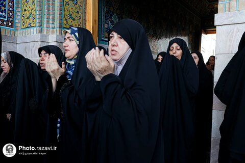 گزارش تصویری | اقامه نماز عید قربان در حرم مطهر رضوی
