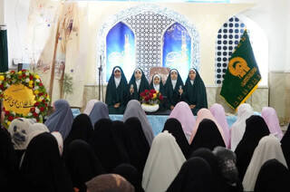 اختتامیه دهمین رویداد «خانواده رضوی» در حرم مطهر امام رضا (ع) برگزار شد