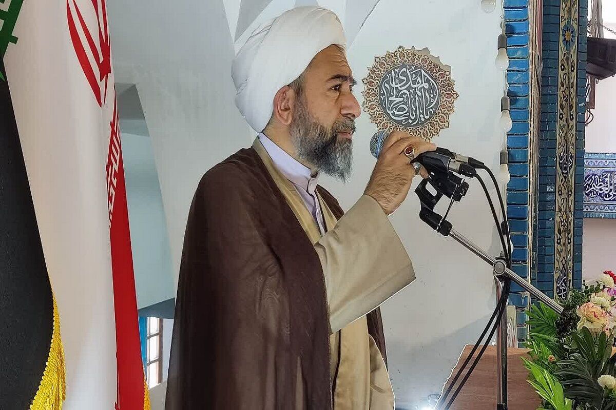 خطیب جمعه بیرجند: نباید ذره‌ای از دستاوردهای نظام عقب نشینی کرد