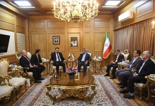 استاندار خراسان رضوی: سرمایه‌گذاری‌ در مرزهای شرقی با مشارکت فعالان اقتصادی عراق قابل توسعه است