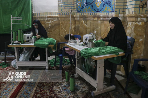 گزارش تصویری | دوخت لباس مراسم شیرخوارگان حسینی در مشهد