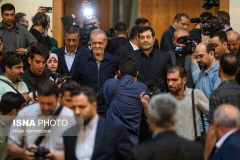 عکس | تصاویری از حضور مسعود پزشکیان در مراسم انتخاب برترین های ورزش ایران