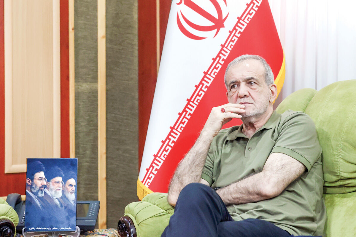 هراس دشمن از رئیس‌جمهور پای کار