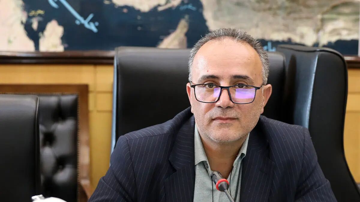 عضو کمیسیون بهداشت مجلس: حدود ۷ درصد پزشکان زیرمیزی دریافت می‌کنند