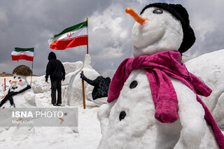 گزارش تصویری | تصاویری دیدنی از جشنواره آدم برفی در نیمه خرداد - توچال