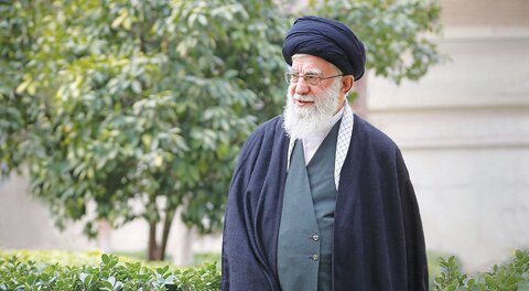 نگاهی تحلیلی به ۳۶ سال زعامت «رهبر شهید انقلاب» / بنیان‌گذار «ما می‌توانیم»
