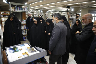 بازدید خادم‌یاران کلینیک مشاوره آستان قدس رضوی از موزه‌های مرکزی و نمایشگاه رواق خدمت