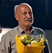 گفت‌وگو با سازنده ماکت موشکی که شب‌ها در خیابان‌های مشهد دیده می‌شود/ ادای دین جوشکار مشهدی با ماکت خیبرشکن