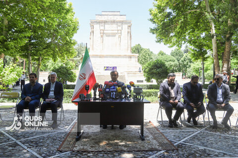 گزارش تصویری | برگزاری نشست خبری استاندار خراسان رضوی در آرامگاه فردوسی