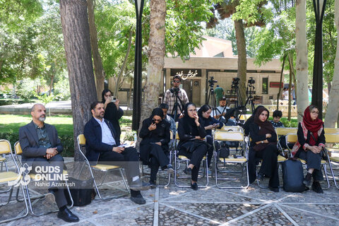 گزارش تصویری | برگزاری نشست خبری استاندار خراسان رضوی در آرامگاه فردوسی
