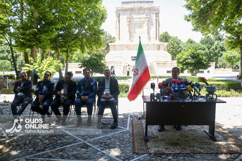 گزارش تصویری | برگزاری نشست خبری استاندار خراسان رضوی در آرامگاه فردوسی