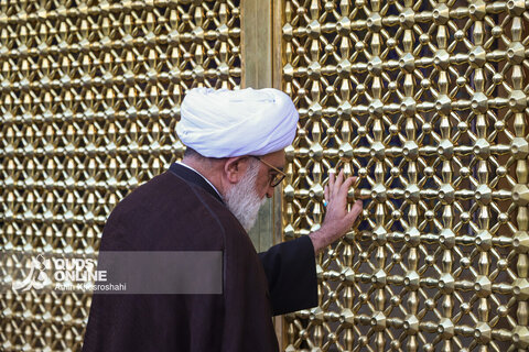 گزارش تصویری | آیین سنتی اذن عزا در حرم مطهر رضوی