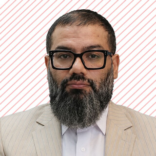 از طفل شیرخوار شهید کربلا تا کودکان میناب / نهضت ذلت‌ناپذیری ادامه دارد