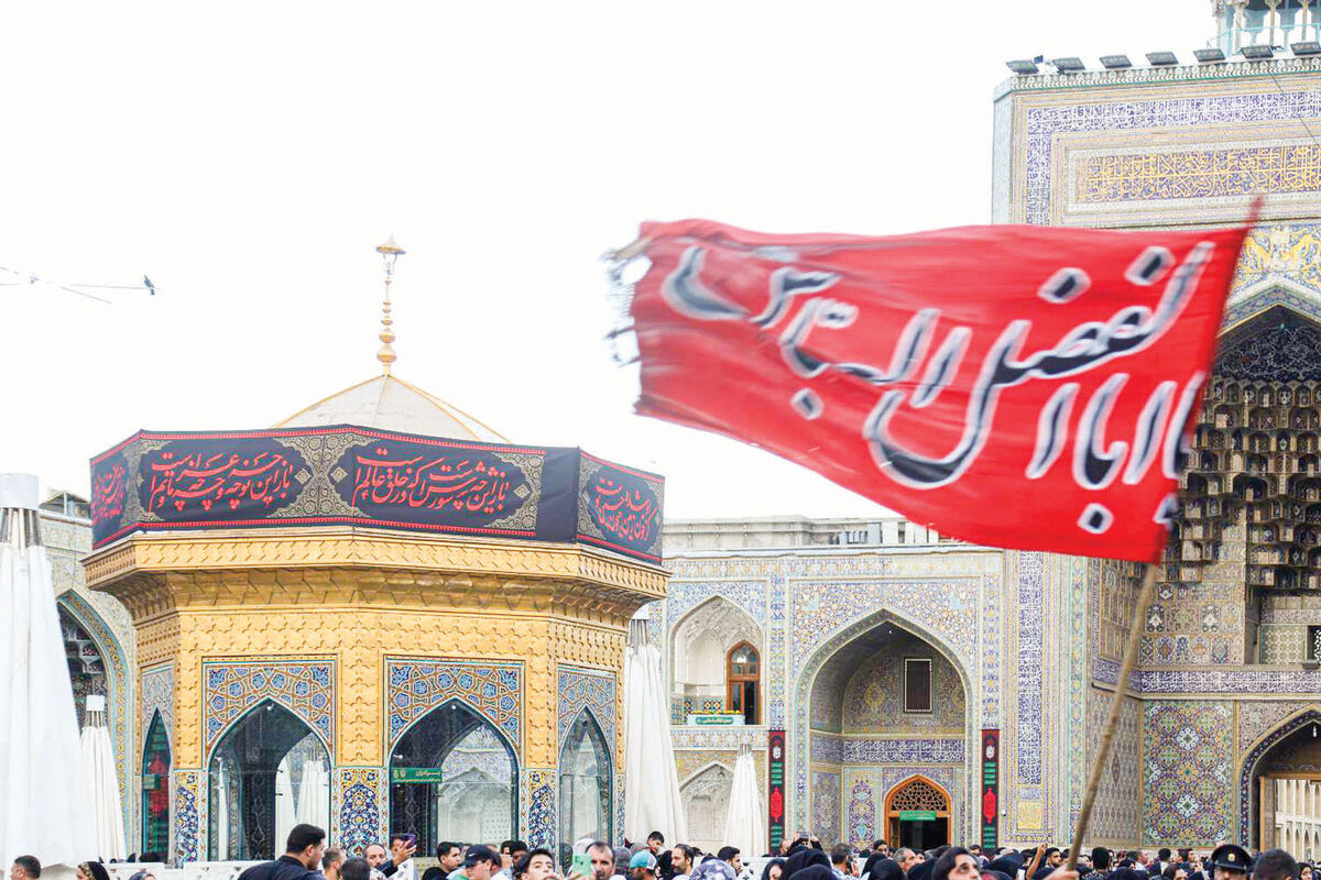 آیین «اذن عزا» با حضور تولیت آستان قدس رضوی در حرم مطهر رضوی برگزار شد/ خانه خورشید، عزادار سید شهیدان (ع)