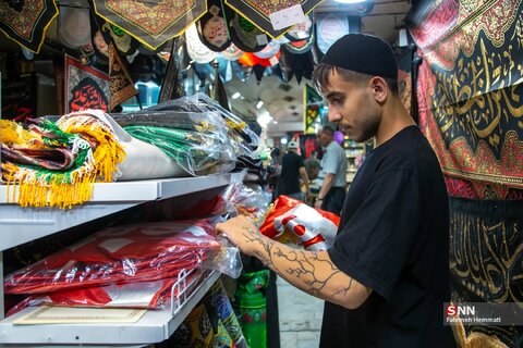 بازار سیاهی و پرچم ماه محرم در تهران