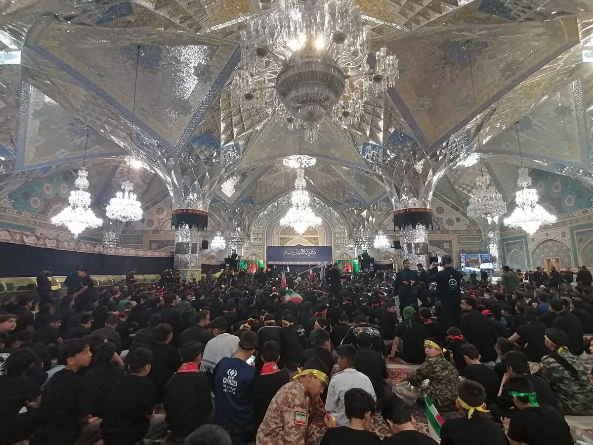 «قاسم‌های ایران» در صحنِ عشق؛ طنین «احلی من العسل» در رواق امام خمینی (ره)