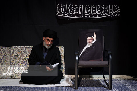 گزارش تصویری | اولین شب مراسم عزاداری ماه محرم در جوار محل عروج ملکوتی قائد شهید انقلاب