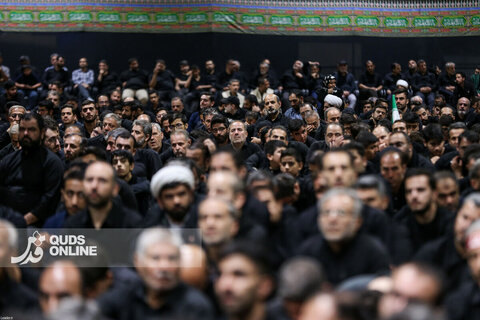 گزارش تصویری | اولین شب مراسم عزاداری ماه محرم در جوار محل عروج ملکوتی قائد شهید انقلاب
