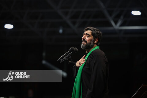 گزارش تصویری | دومین شب از مراسم عزاداری محرم از طرف رهبر انقلاب در جوار محل عروج قائد شهید