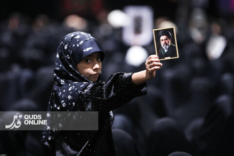 گزارش تصویری | دومین شب از مراسم عزاداری محرم از طرف رهبر انقلاب در جوار محل عروج قائد شهید