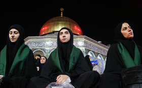 گزارش تصویری | عزاداری سنتی شب نهم محرم در «حسینیه حرم»