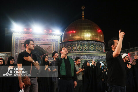 گزارش تصویری | عزاداری سنتی شب نهم محرم در «حسینیه حرم»