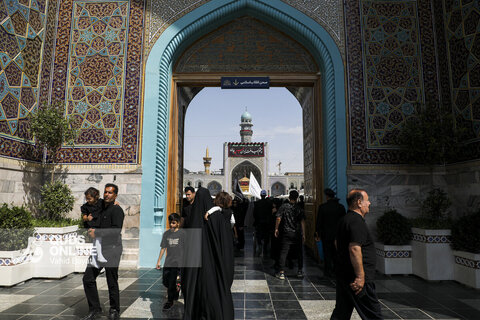 گزارش تصویری | عزاداری روز تاسوعای حسینی در حرم مطهر رضوی