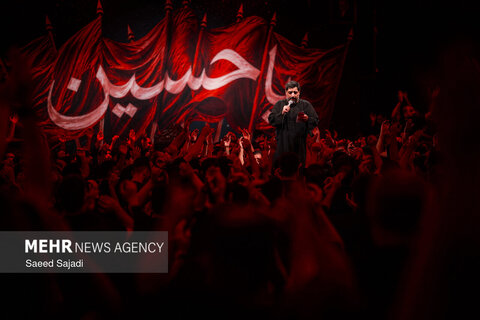 عزاداری دهه اول محرم در هیئت ریحانه الحسین (ع)