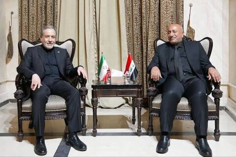 جزئیات مراسم تشییع رهبر شهید در عتبات عراق؛ محور گفت‌وگوی عراقچی و استاندار کربلا