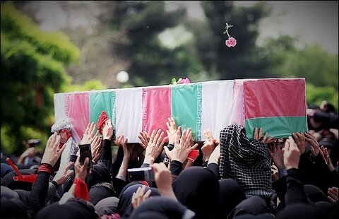 کلیپ هوش مصنوعی از بدرقه آقای شهید ایران