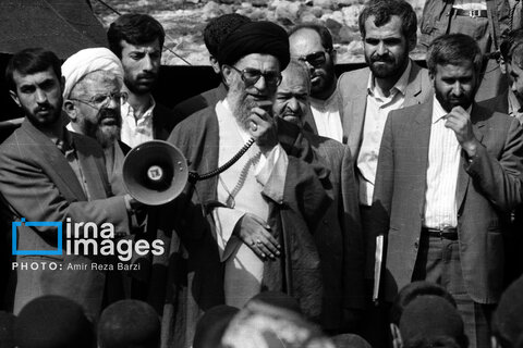 عکس | روایت تصویری رهبری آیت‌الله سید علی خامنه‌ای (۱۳۶۸ - ۱۳۷۲)