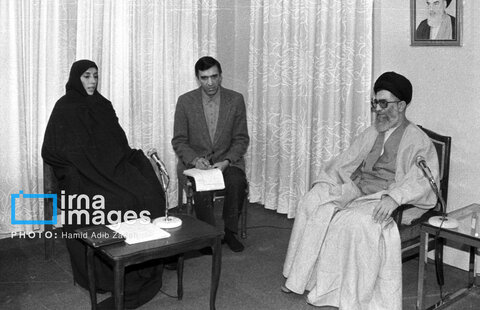 عکس | روایت تصویری رهبری آیت‌الله سید علی خامنه‌ای (۱۳۶۸ - ۱۳۷۲)