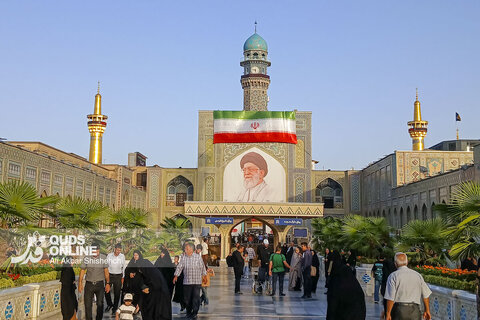 بازآرایی حرم مطهر رضوی برای میزبانی از رهبر شهید انقلاب