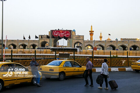 حال و هوای حرم مطهر رضوی شش روز مانده به تدفین پیکر قائد شهید