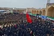 حضور گسترده مردم در مراسم وداع با رهبر شهید از نگاه شبکه المسیره و آر تی